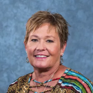 Headshot of Annie Cooper.