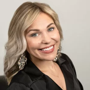 Headshot of Chani Washburn.