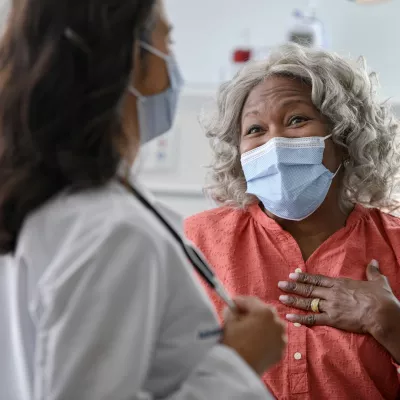 Hispanic woman with Doctor