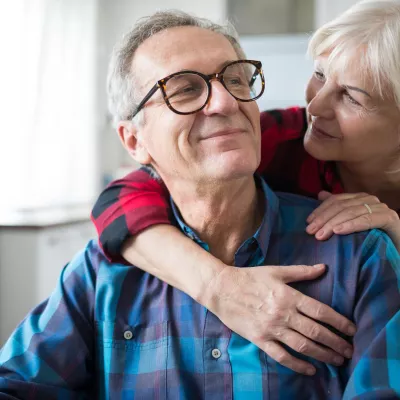 A couple discusses memory loss.